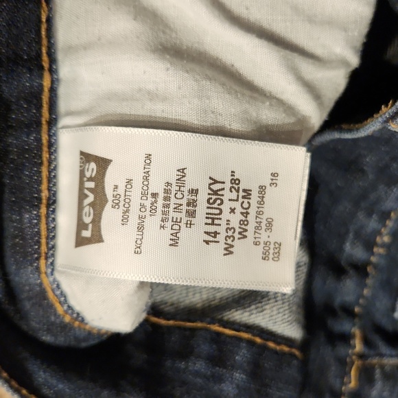 Men's Levi Jeans Size 14 Husky (W 33" X L28") Color Darkwash - Picture 3 of 7